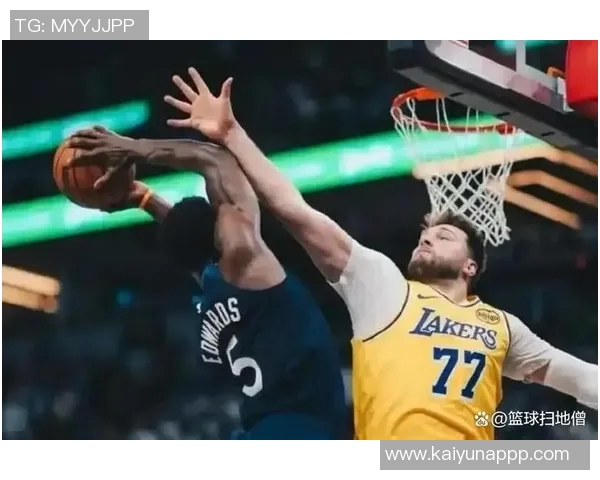 夏季训练成果显著爱德华兹高难度撤步跳投精彩首秀 夏季训练成果显著爱德华兹高难度撤步跳投精彩首秀