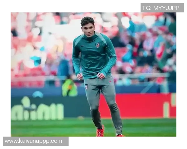 阿尔瓦雷斯回应巴萨传闻专注本赛季与世界杯备战