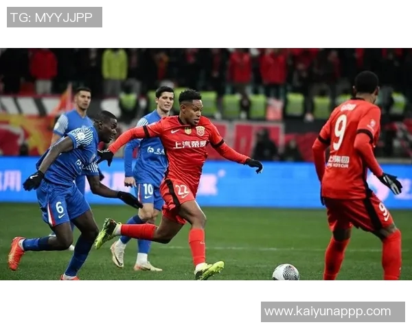 穆斯卡特谈亚冠表现提升与古斯塔沃红牌争议的难解之处 穆斯卡特谈亚冠表现提升与古斯塔沃红牌争议的难解之处