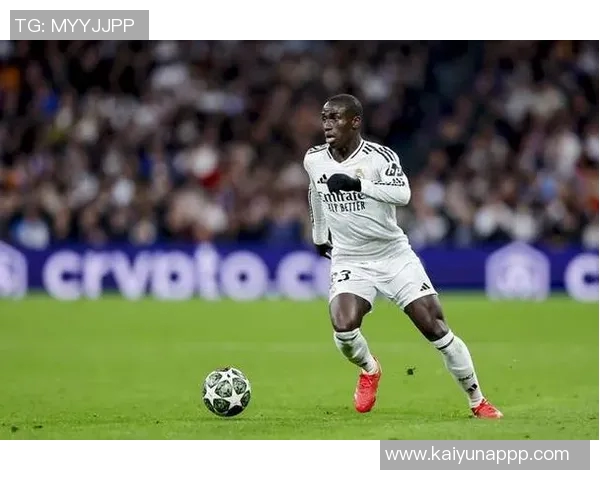 西媒报道门迪伤缺165天皇马考虑为其寻找新去处 西媒报道门迪伤缺165天皇马考虑为其寻找新去处